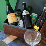 Le Sommelier ベッド・アンド・ブレックファスト バイレウル