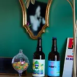 Le Sommelier ベッド・アンド・ブレックファスト